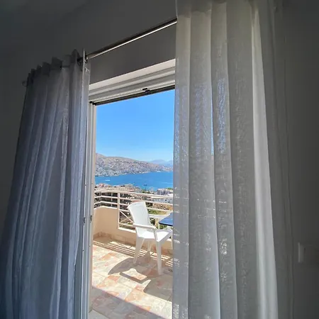 Mariana * Sarandë